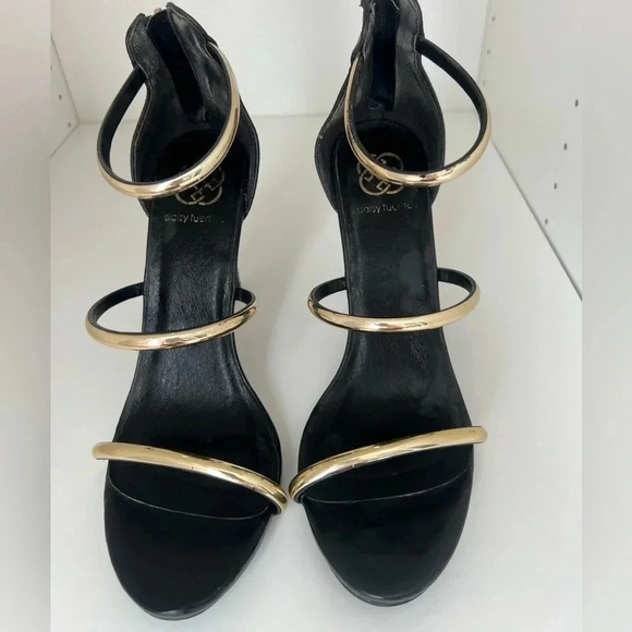 Black and Gold Heels - Picture 2 of 5